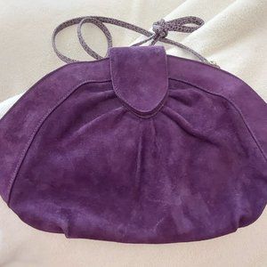 TJW by Mervyn's Vintage Purple Suede Crossbody Clutch Handbag.     Size 8.5x10.5